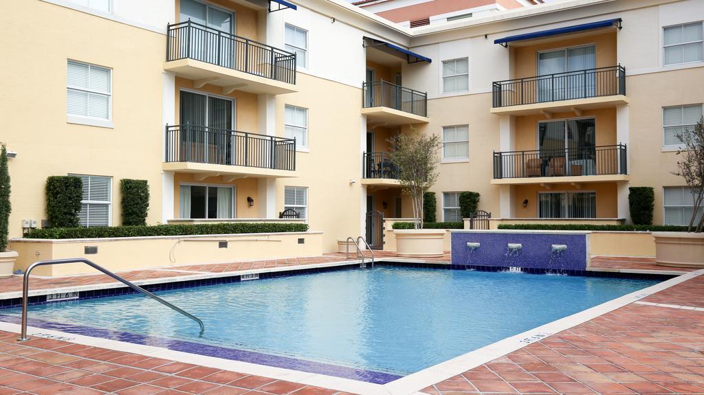 Pelicanstay In Coral Gables Miami Bagian luar foto